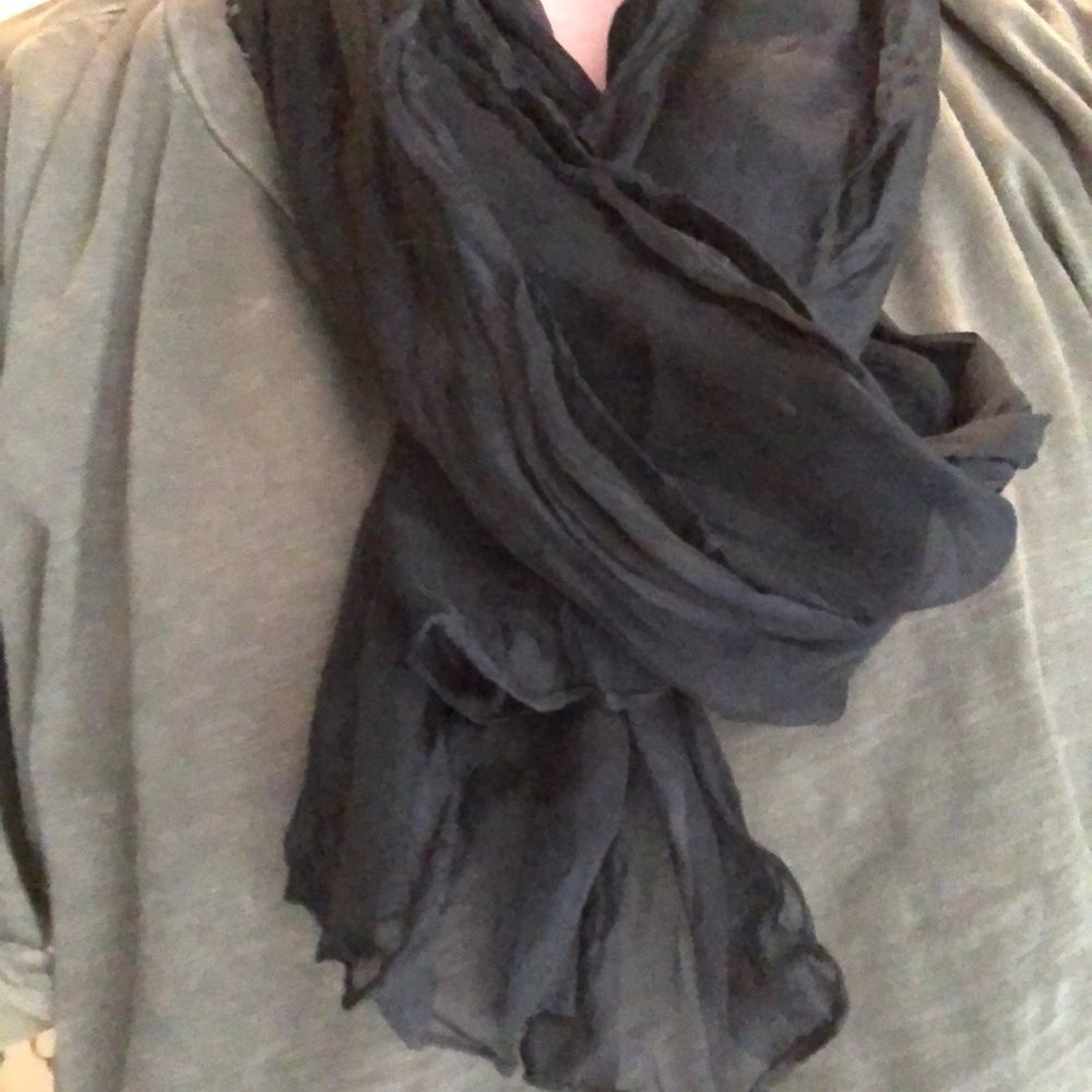 Black scarf
